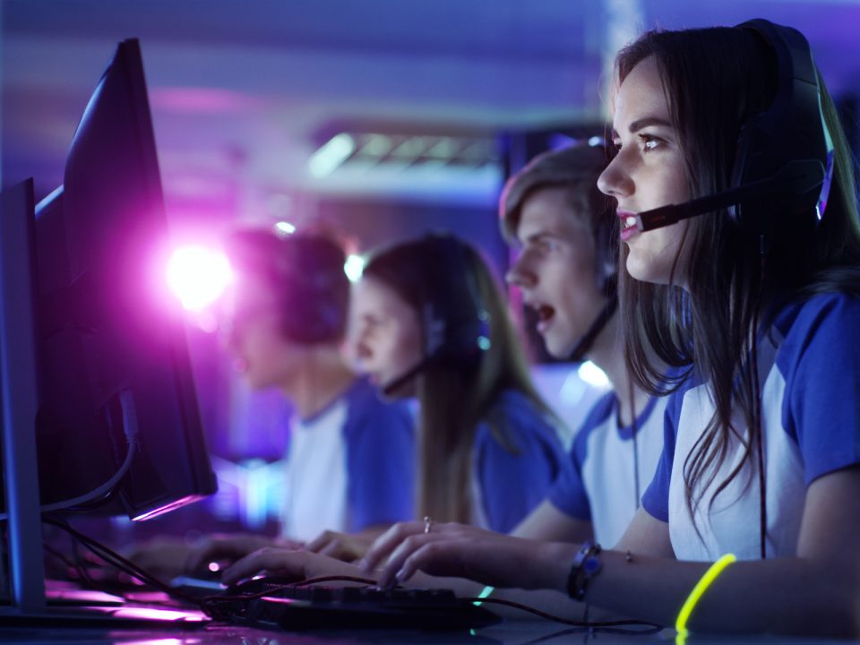 Bilgisayar Oyunları, E-Spor ve Eğitim Online Bilişim Robotik Kodlama Ders Müfredatı ve Uzaktan Eğitimi